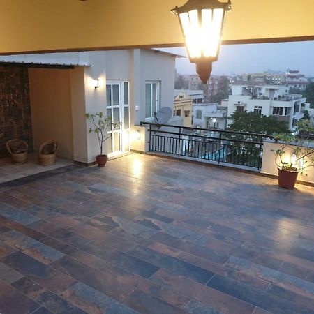 The Rooftop Cabana, A Homestay Bhubaneswar Buitenkant foto