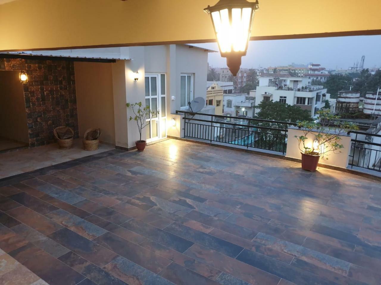 The Rooftop Cabana, A Homestay Bhubaneswar Buitenkant foto
